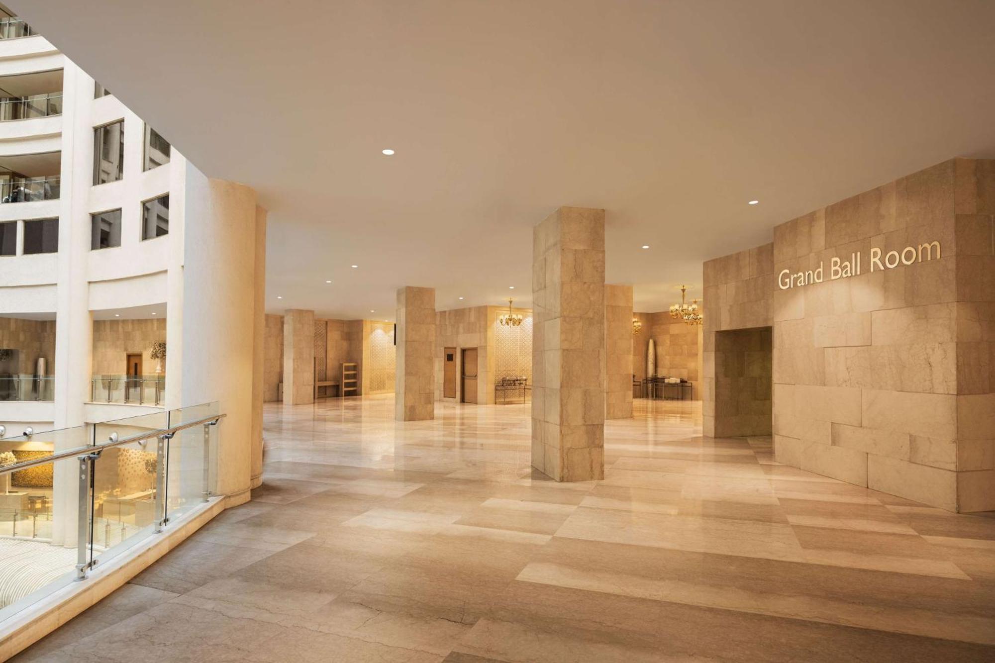 新德里德瓦卡丽笙酒店 外观 照片 The Grand Ballroom